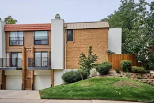 2907 S Locust St, Denver, CO 80222 - Photo 1