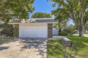 180 S Upham Ct, Lakewood, CO 80226 - Photo 1