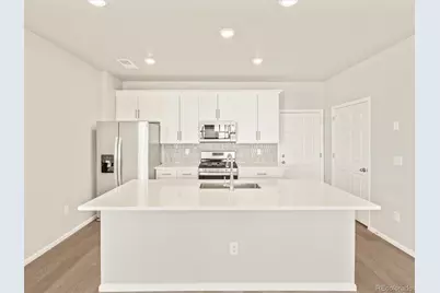 794 N Tempe Street, Aurora, CO 80018 - Photo 1