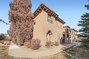 6725 S Versailles Way, Aurora, CO 80016 - Photo 1