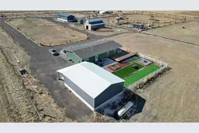61101 E 112th Avenue, Strasburg, CO 80136 - Photo 1