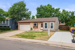 5167 Sable St, Denver, CO 80239 - Photo 1