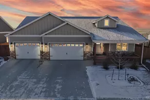 302 Wildcat Pkwy, Wiggins, CO 80654 - Photo 1