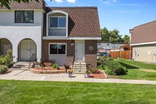 602 S Youngfield Ct, Lakewood, CO 80228 - Photo 1