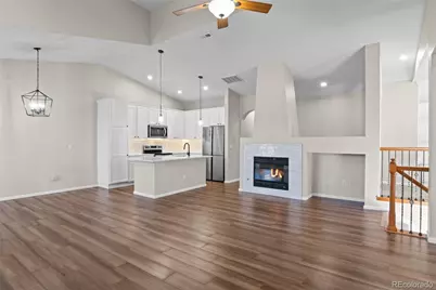 6701 S Versailles Way #105, Aurora, CO 80016 - Photo 1