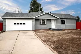 2020 Grosbear Ln, Colorado Springs, CO 80916 - Photo 1