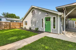 2602 Jasmine St, Denver, CO 80207 - Photo 1