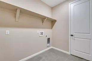 3422 N Gold Bug Ct, Aurora, CO 80019 - Photo 39