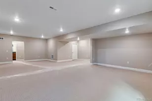 3422 N Gold Bug Ct, Aurora, CO 80019 - Photo 35