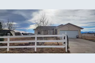 1160 W McCulloch Drive, Pueblo West, CO 81007 - Photo 1