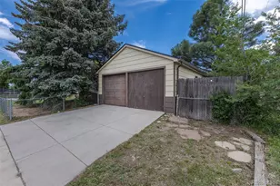 1099 Wheeling St, Aurora, CO 80011 - Photo 33