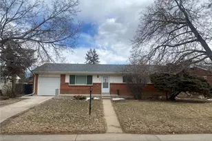 422 Salem St, Aurora, CO 80011 - Photo 1