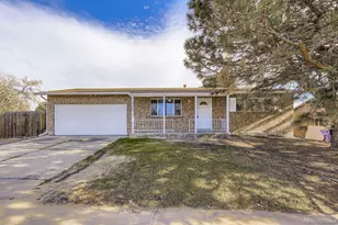 5332 Elkhart St, Denver, CO 80239 - Photo 1