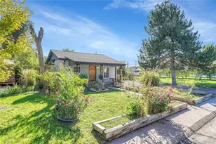 4406 S Acoma St, Englewood, CO 80110 - Photo 1