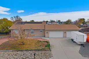 634 S Burro Dr, Pueblo, CO 81007 - Photo 1