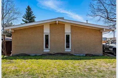 1573 S Dexter Way, Denver, CO 80222 - Photo 1