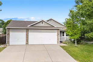 2242 S Uravan St, Aurora, CO 80013 - Photo 1