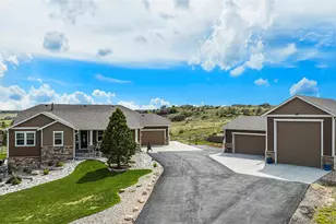 555 Heritage Trail, Elizabeth, CO 80107 - Photo 1