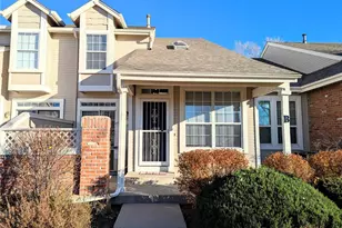 2906 W Long Cir, Littleton, CO 80120 - Photo 1