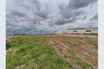 311 N Cedar Street, Keenesburg, CO 80643 - Photo 1