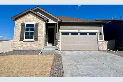 323 W Owen Avenue, Keenesburg, CO 80643 - Photo 1