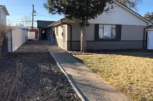 1143 Akron St, Aurora, CO 80010 - Photo 1