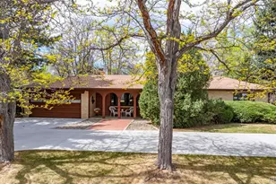 885 Everett St, Lakewood, CO 80215 - Photo 1