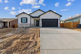 35 Johnson Cir, Keenesburg, CO 80643 - Photo 1