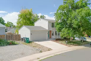 4805 S Pitkin Way, Aurora, CO 80015 - Photo 1