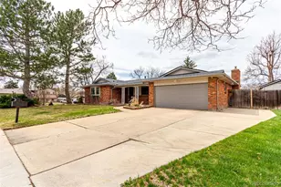 699 S Oswego St, Aurora, CO 80012 - Photo 1