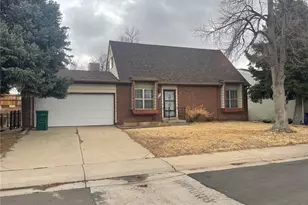 4426 S Eagle Cir, Aurora, CO 80015 - Photo 1