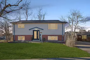 9585 Damon Dr, Northglenn, CO 80260 - Photo 1