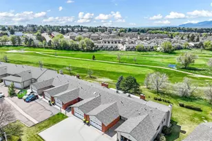 552 Lakewood Cir, Colorado Springs, CO 80910 - Photo 1