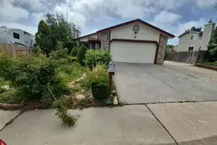 2758 S Salida St, Aurora, CO 80013 - Photo 1