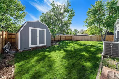 19523 E Buchanan Place, Aurora, CO 80011 - Photo 25