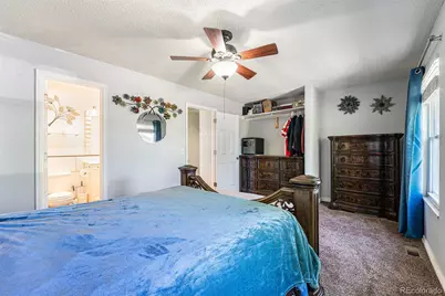 19523 E Buchanan Place, Aurora, CO 80011 - Photo 9