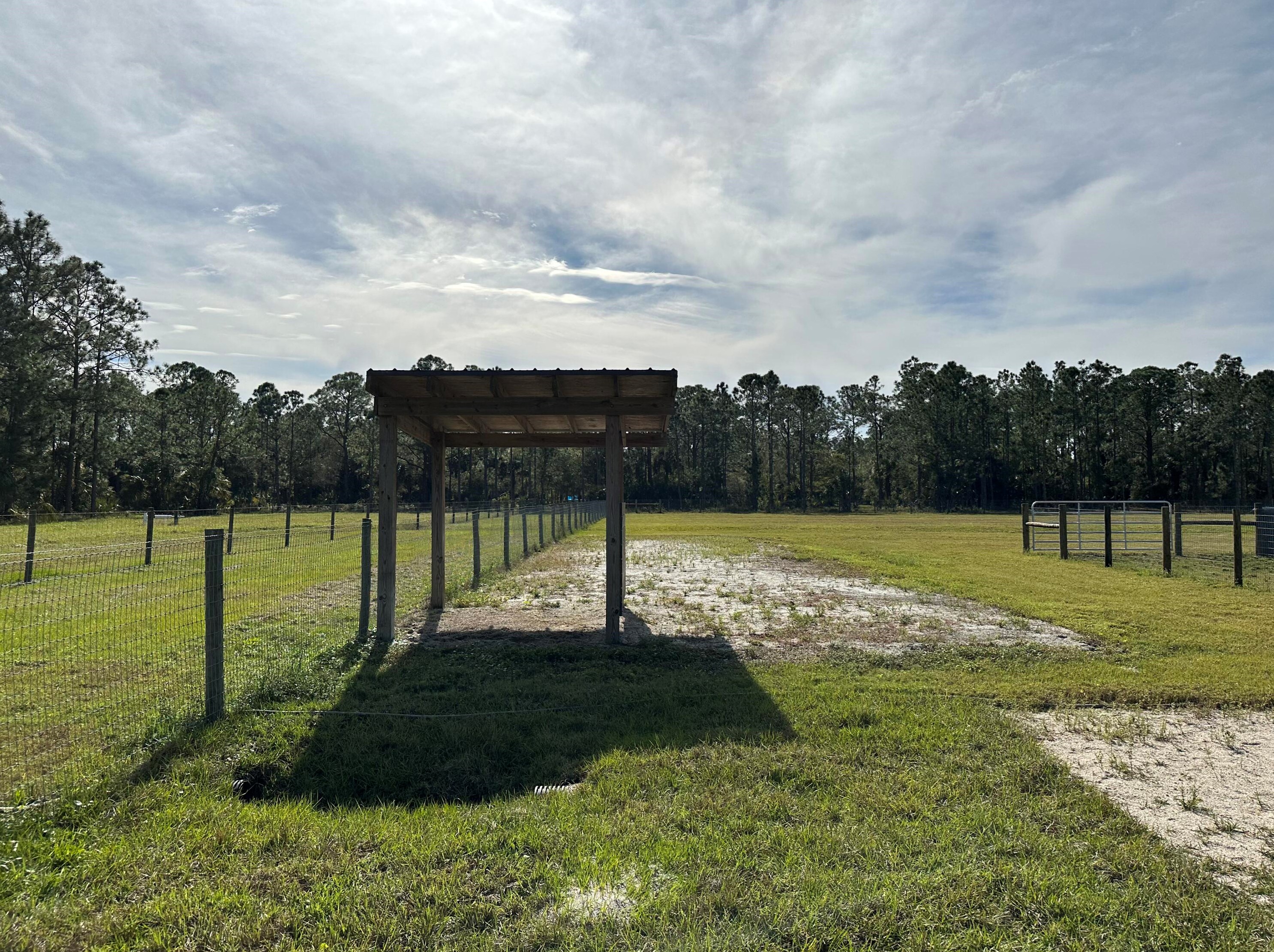 14155 103 St, Fellsmere FL  32948 exterior