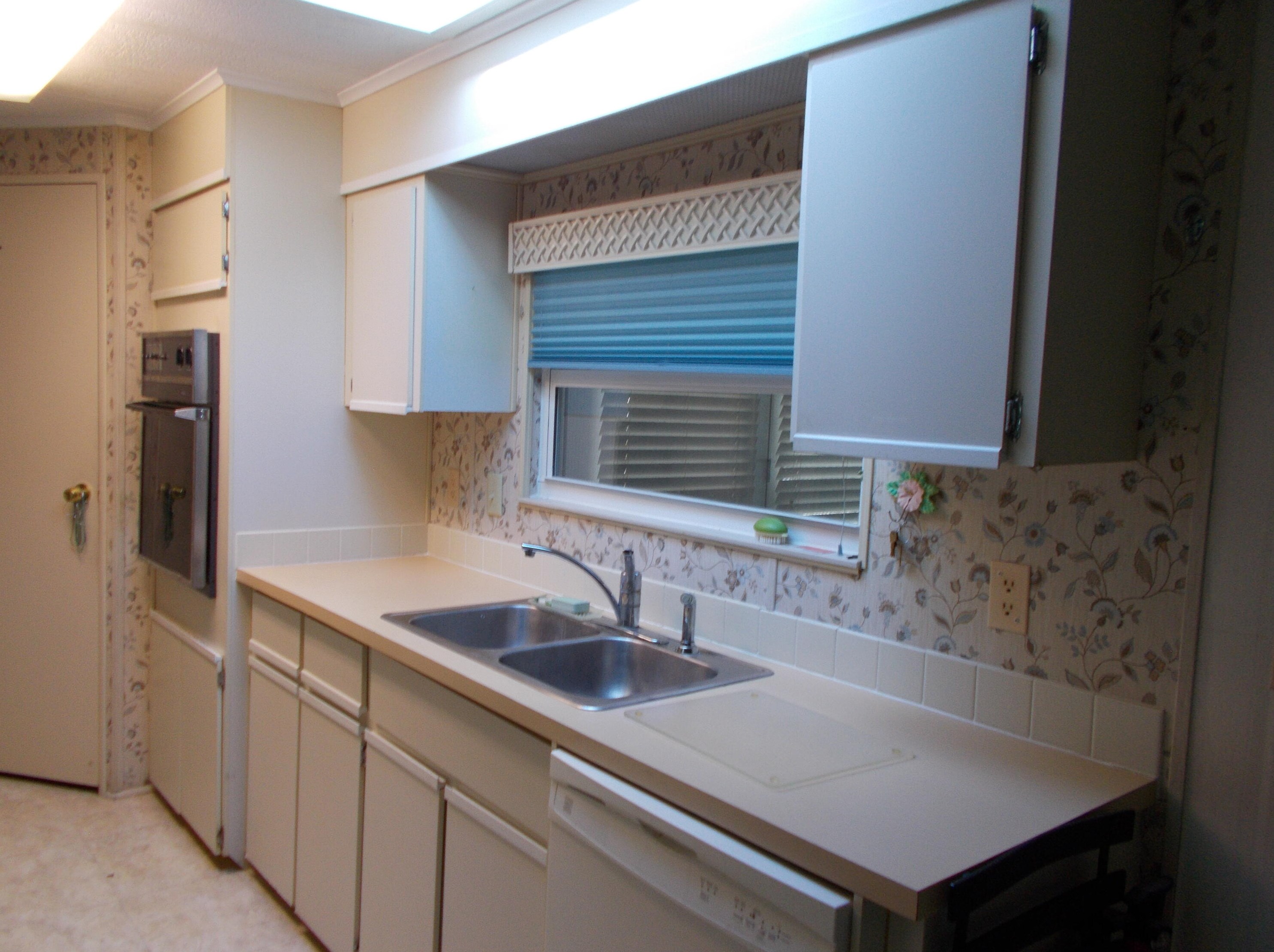 655 Marlin Cir, Sebastian FL  32976-2405 exterior