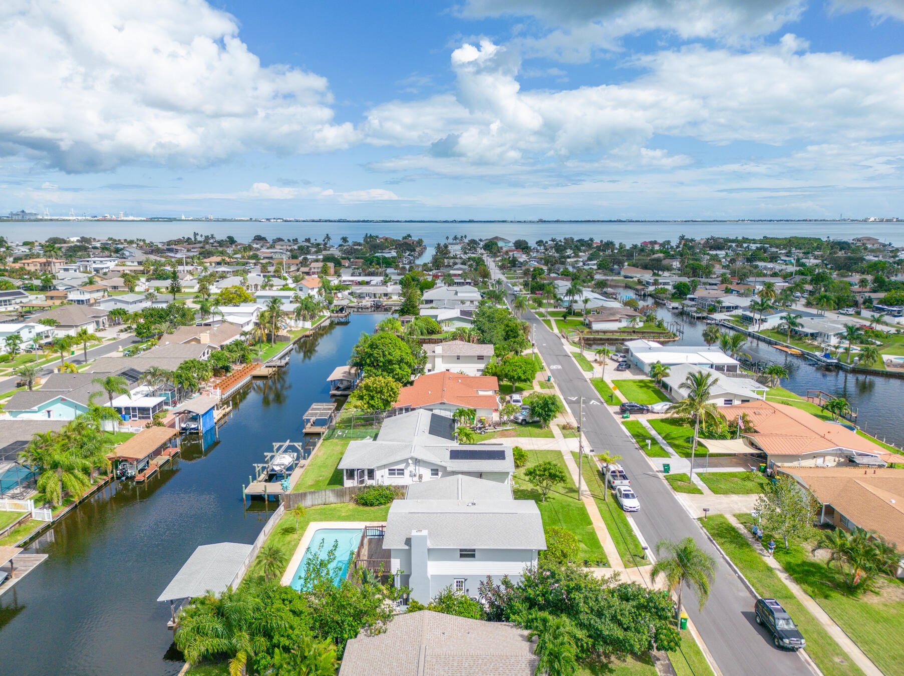 1500 Central Ave, Merritt Island FL 32952-5676 exterior