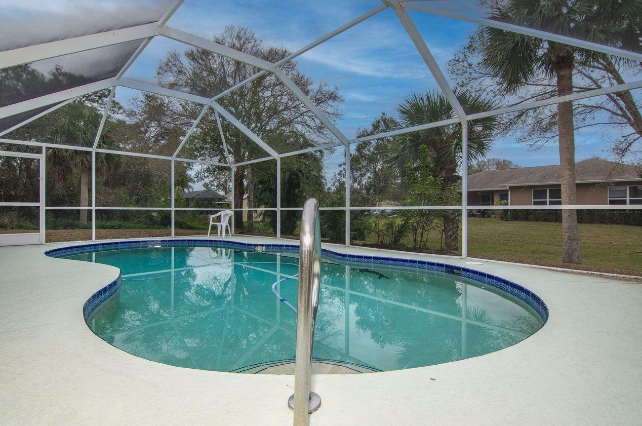 1501 Quatrain Ln, Sebastian FL  32958-6530 exterior
