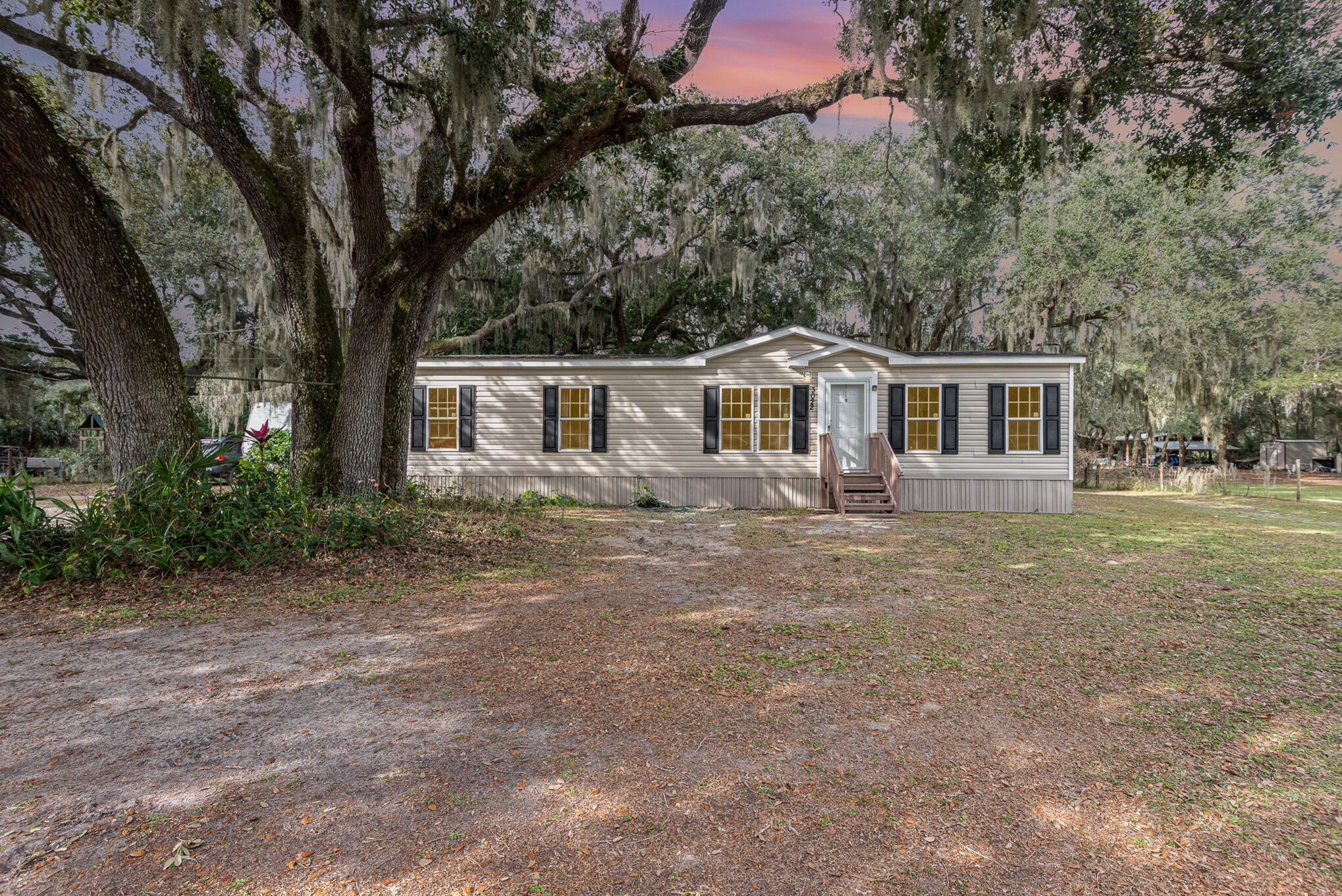 3022 Old Dixie Hwy, Mims, FL 32754 - MLS 1002245 - Coldwell Banker