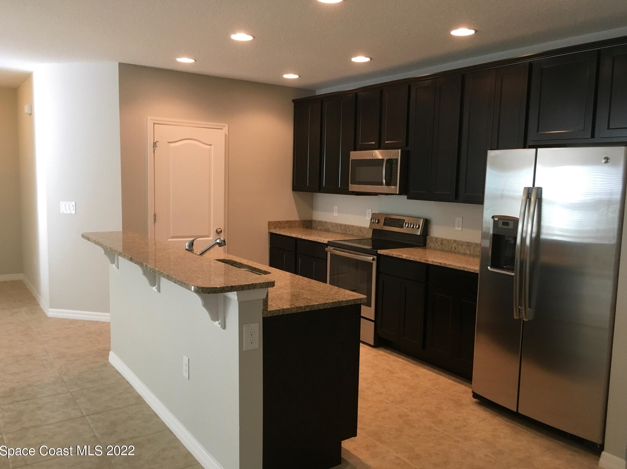 967 Zambrana St, Melbourne FL  32909-5272 exterior