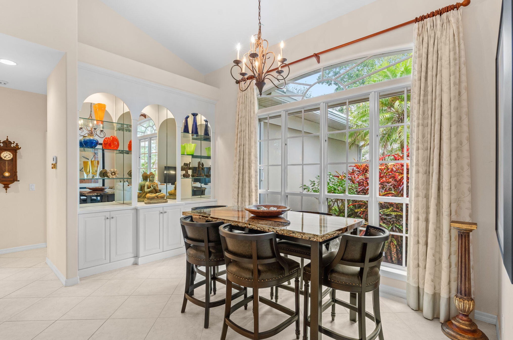 81 Cache Cay Dr, Vero Beach FL 32963-1211 exterior