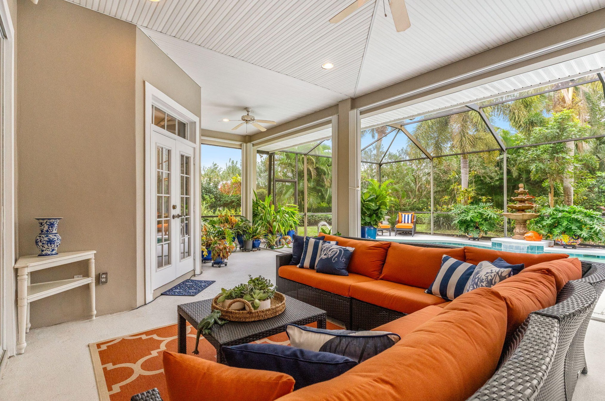 81 Cache Cay Dr, Vero Beach FL 32963-1211 exterior