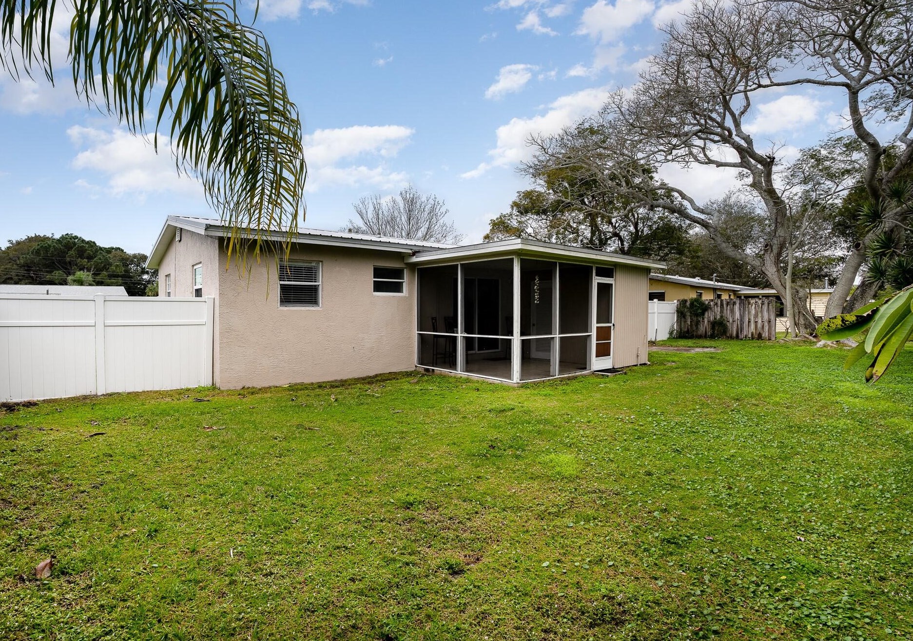 306 Cornell Ave, Melbourne FL  32901-7725 exterior