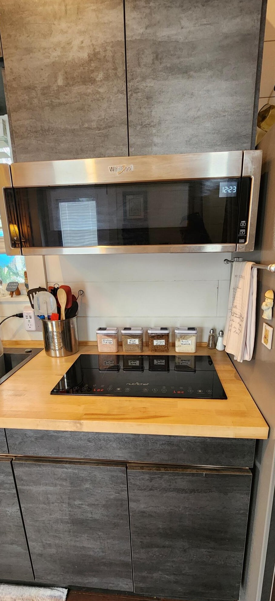 228 Flamingo Dr, Cocoa FL 32926-3103 exterior