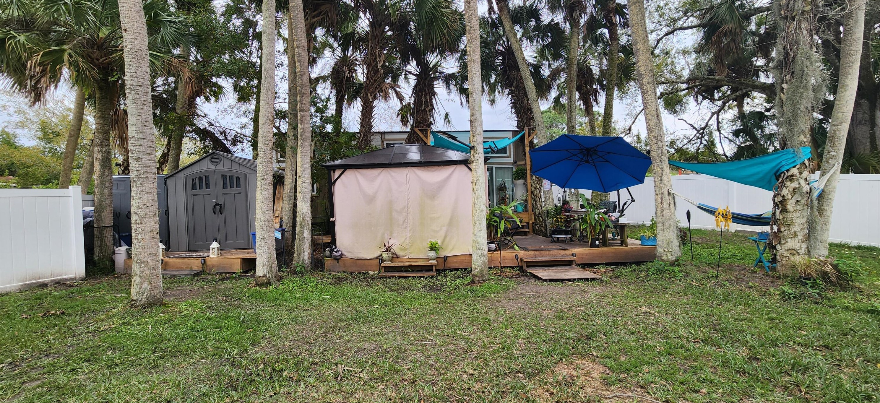 228 Flamingo Dr, Cocoa FL 32926-3103 exterior