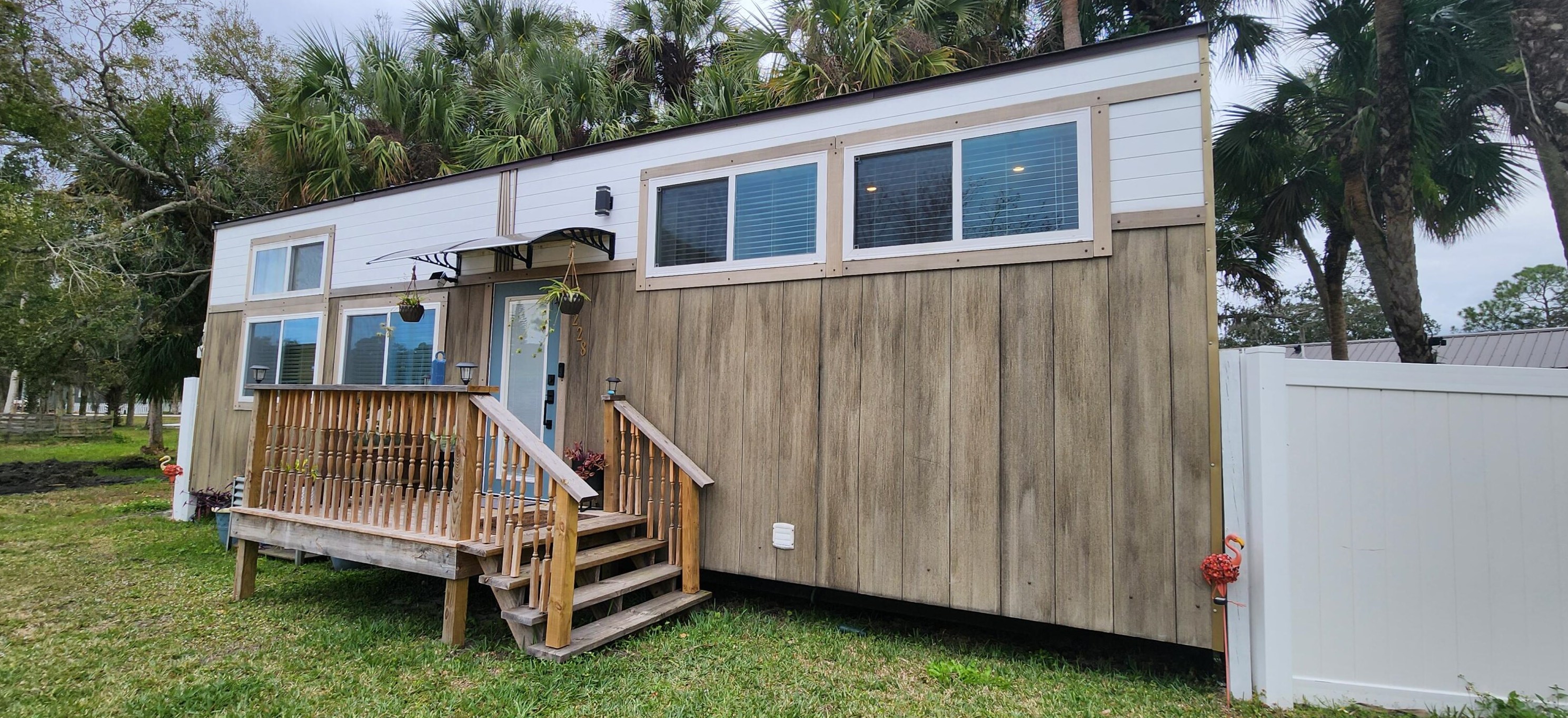 228 Flamingo Dr, Cocoa FL 32926-3103 exterior