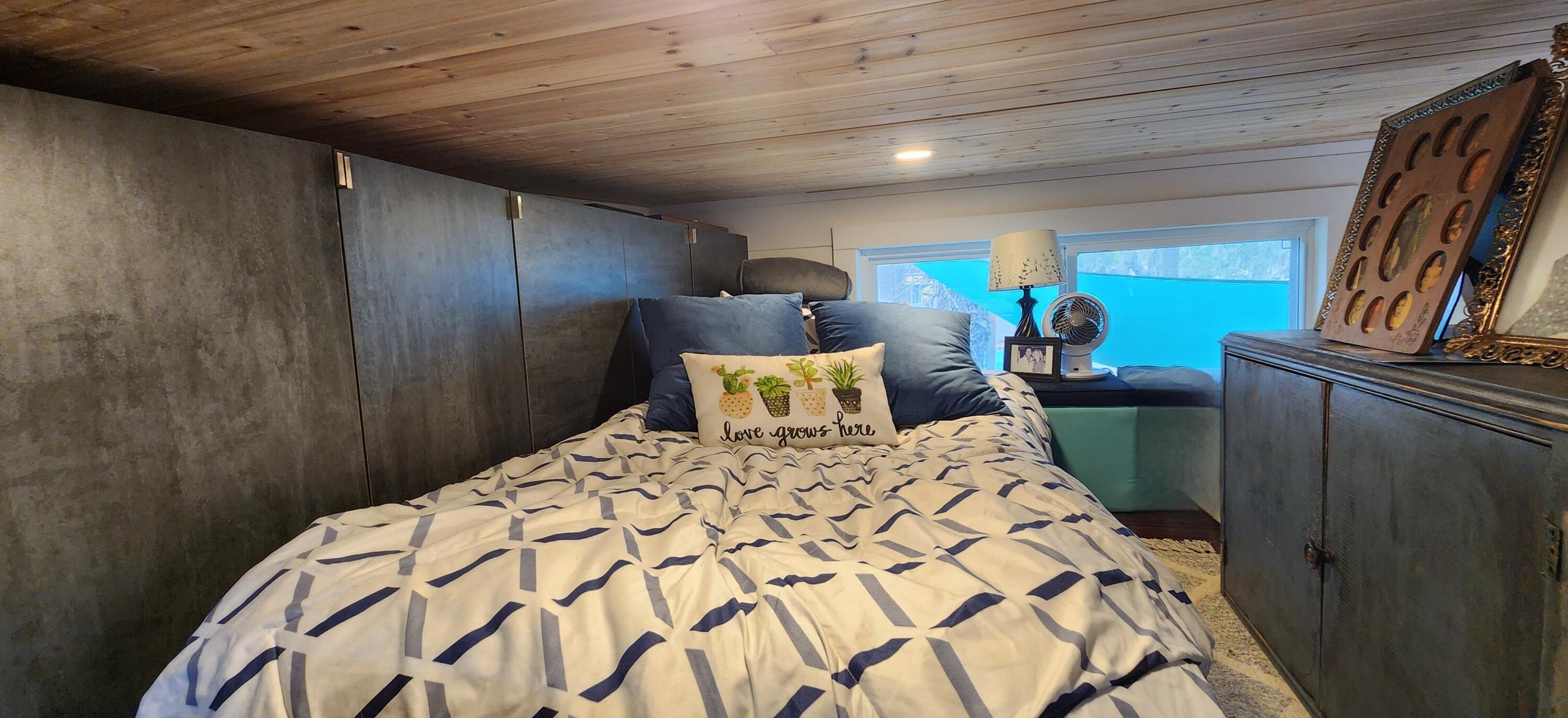 228 Flamingo Dr, Cocoa FL 32926-3103 exterior