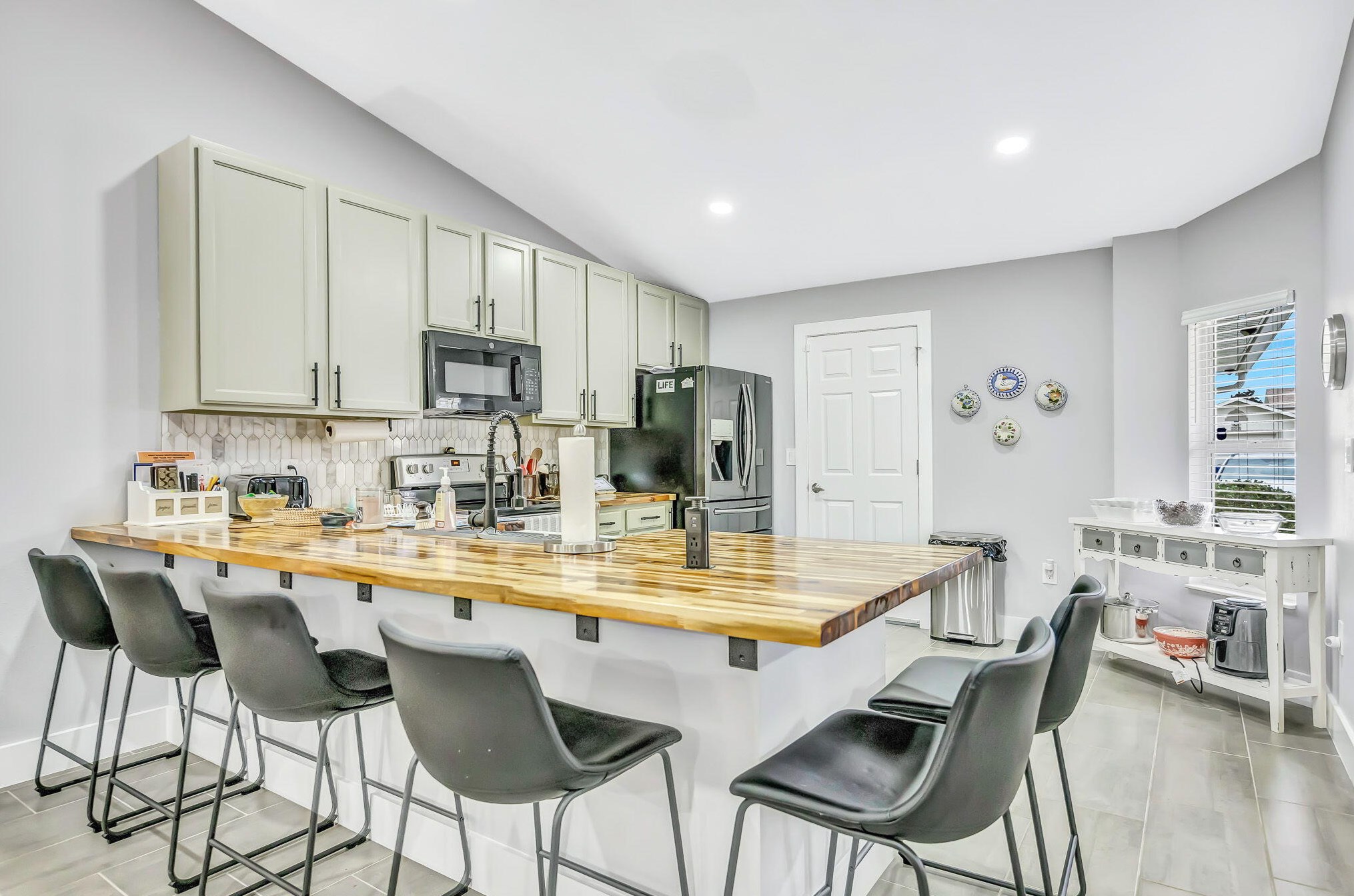 3305 Celena Cir, Saint Cloud FL  34769-5911 exterior